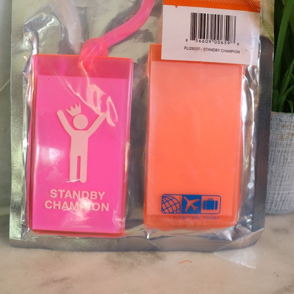 New Flight 001 Luggage Tag Set - Picture 4 of 6